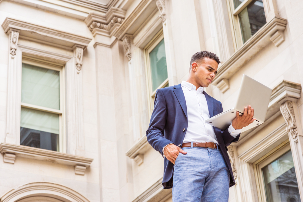 4 Easy Steps to Apply to a Master’s in Law Abroad in 2022